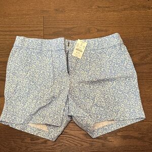 Jcrew floral blue and white shorts NWT size 6. 5” inseam